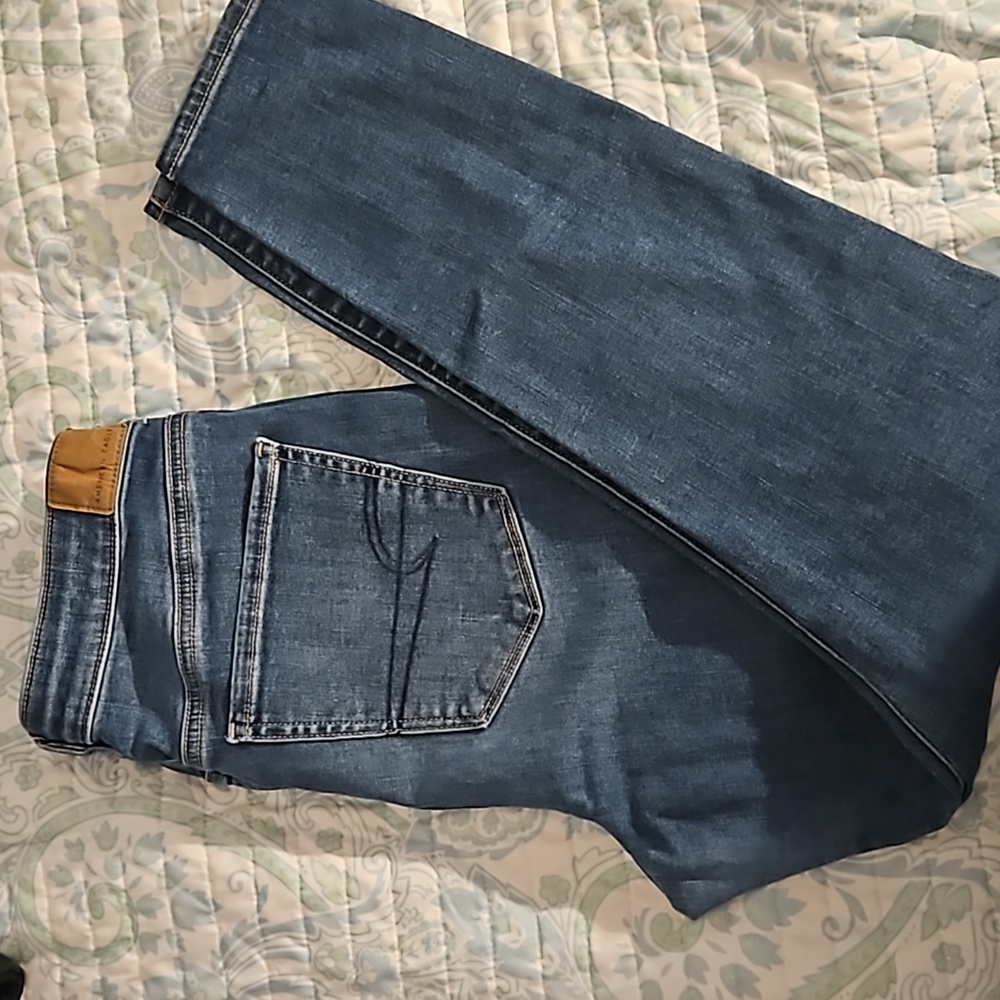 American Eagle Outfitters High Rise Skinny Jeans - Medium Blue with Tan Patch